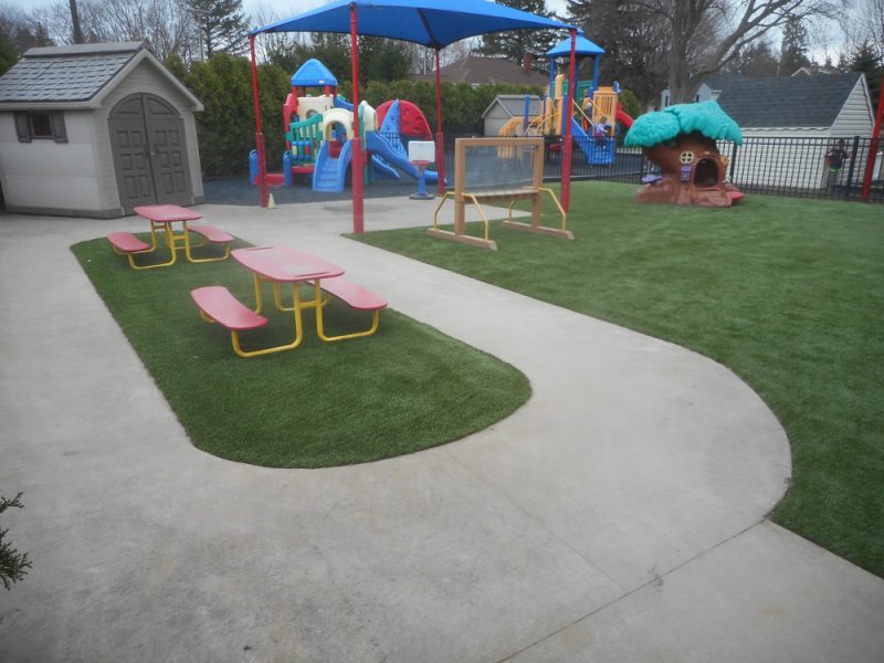 Doodlebugs in Webster, NY Gets New Synthetic Playground Turf | Custom Turf